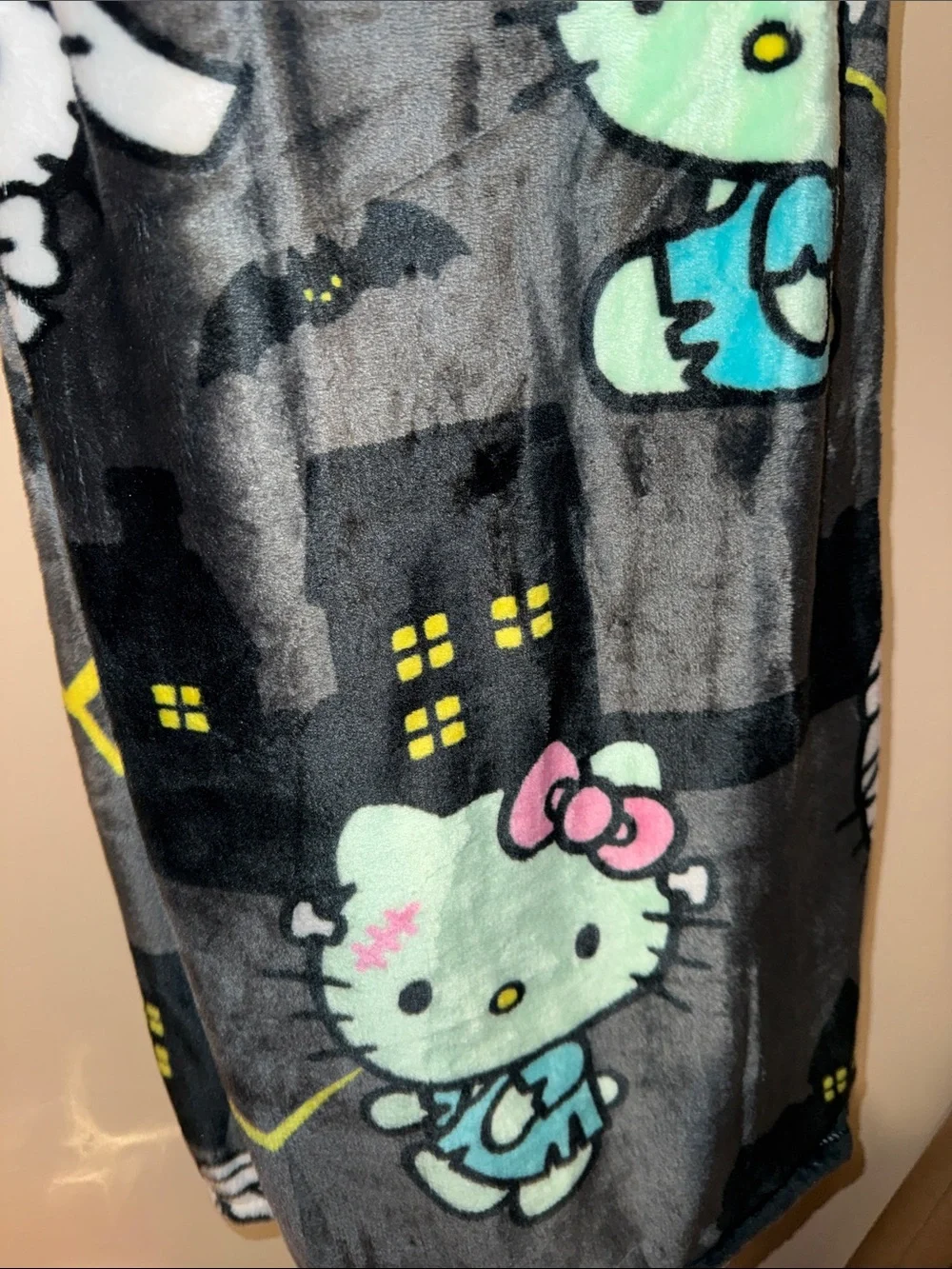 Hello Kitty Halloween Plush Throw - Mint, Teal & Black #hk #halloween